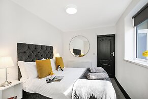 TYME Suites on Kingsway