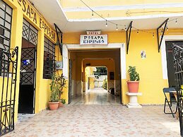 OYO Posada Espinosa, Mérida, Parque de Santa Ana