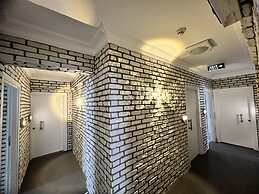 Karaca Suite