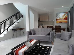 Blue Ocean Apartments  Brufut
