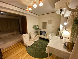 Yoyogi Apartment 2-401