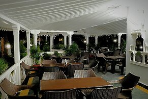 Greendale Resort