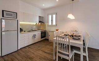 White Rock Milos Suites