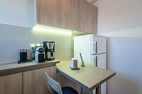 White Rock Milos Suites