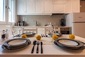 White Rock Milos Suites