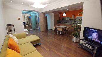 Kyiv Apartments