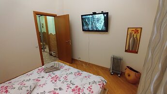 Kyiv Apartments