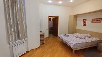 Kyiv Apartments