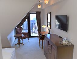 Hotel Paryski Art & Business
