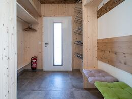 Premium Chalet With Whirlpool