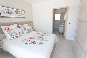 Luxury Villa With Private Pool in Cesseras