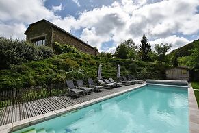 Farmhouse in Pyrenees With Pool