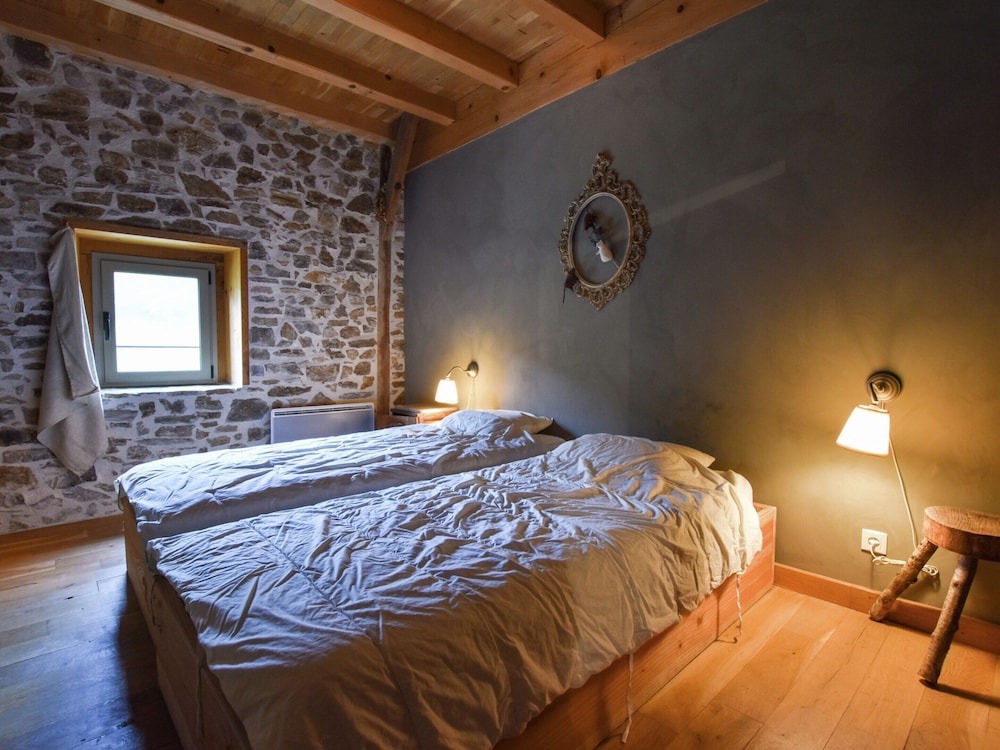 Farmhouse in Pyrenees With Pool