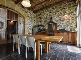 Farmhouse in Pyrenees With Pool