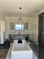 Villa in Grasse With Private Pool