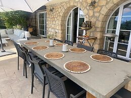 Villa in Grasse With Private Pool