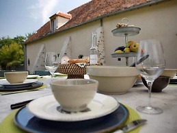 Luxurious Farmhouse in Braize