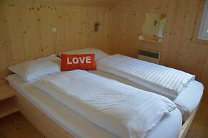 Lovely Chalet With Sauna