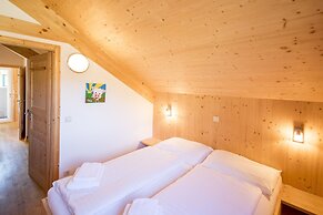 Lovely Chalet With Sauna