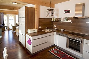 Lovely Chalet With Sauna