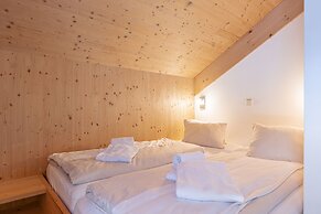 Lovely Chalet With Sauna
