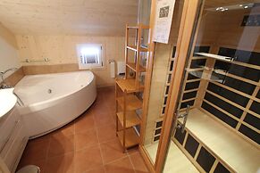Lovely Chalet With Sauna