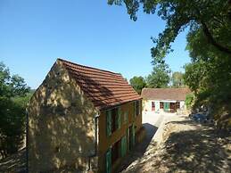 Dordogne Poolside Escape