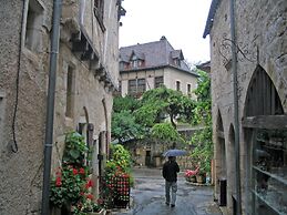 Dordogne Poolside Escape
