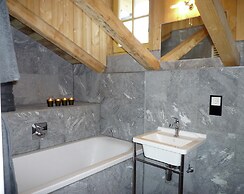 Idyllic Chalet in Kaprun near Ski Area