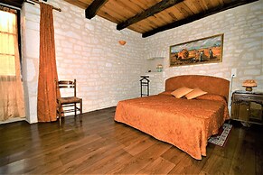 Cahors Countryside Retreat