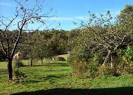 Cahors Countryside Retreat