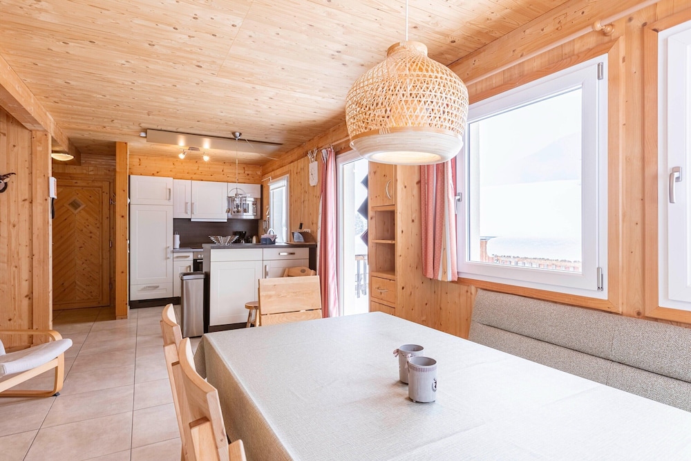 Chalet in Dachstein West With Shared Pool