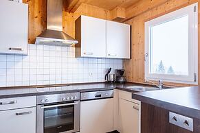Chalet in Dachstein West With Shared Pool