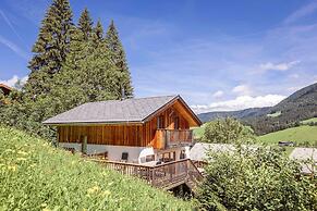 Chalet in Dachstein West With Shared Pool