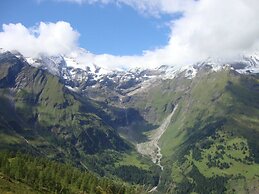 Apartment in Leogang Near Ski Slopes