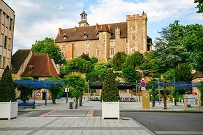 Peaceful Getaway in Teilhet