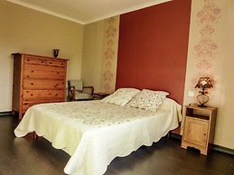 Holiday Home Talairan With Pool and BBQ