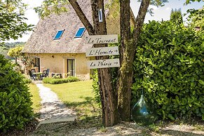 Holiday Home in Dordogne With Private Pool