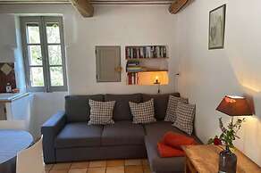 Holiday Home in Lacoste With Pool