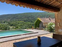 Holiday Home in Lacoste With Pool