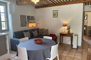 Holiday Home in Lacoste With Pool
