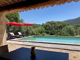 Holiday Home in Lacoste With Pool