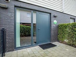 Modern Villa in Harderwijk with Hot Tub