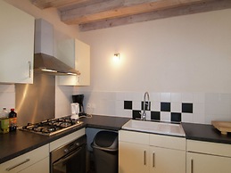 Cozy Cottage in Roussines, Dordogne