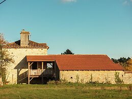 Rustic Retreat for Families