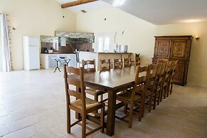 Vineyard Villa in Montfrin