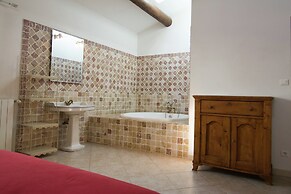 Vineyard Villa in Montfrin