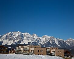 Lively Apartment Near the ski Slope