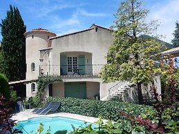 Sunny Villa Stay in Nyons
