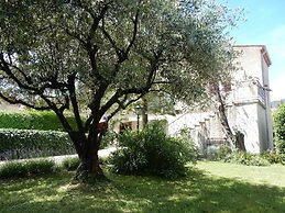 Sunny Villa Stay in Nyons